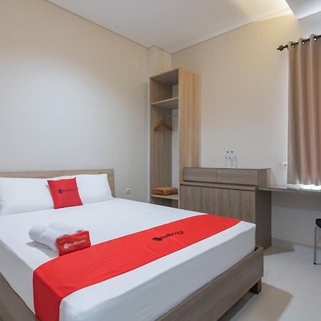 Reddoorz Plus @ Cirebon City Center Dış mekan fotoğraf